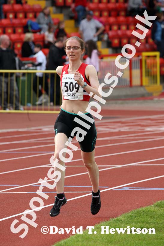 Womens senior 1500 metres at the Gateshead Tartan Games Open.